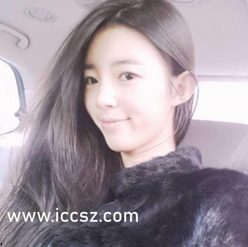 吃瓜反差婊钟某,钟某的多面人生