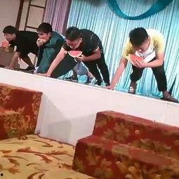 吃瓜漫展斗殴,吃瓜群众斗殴事件引发热议